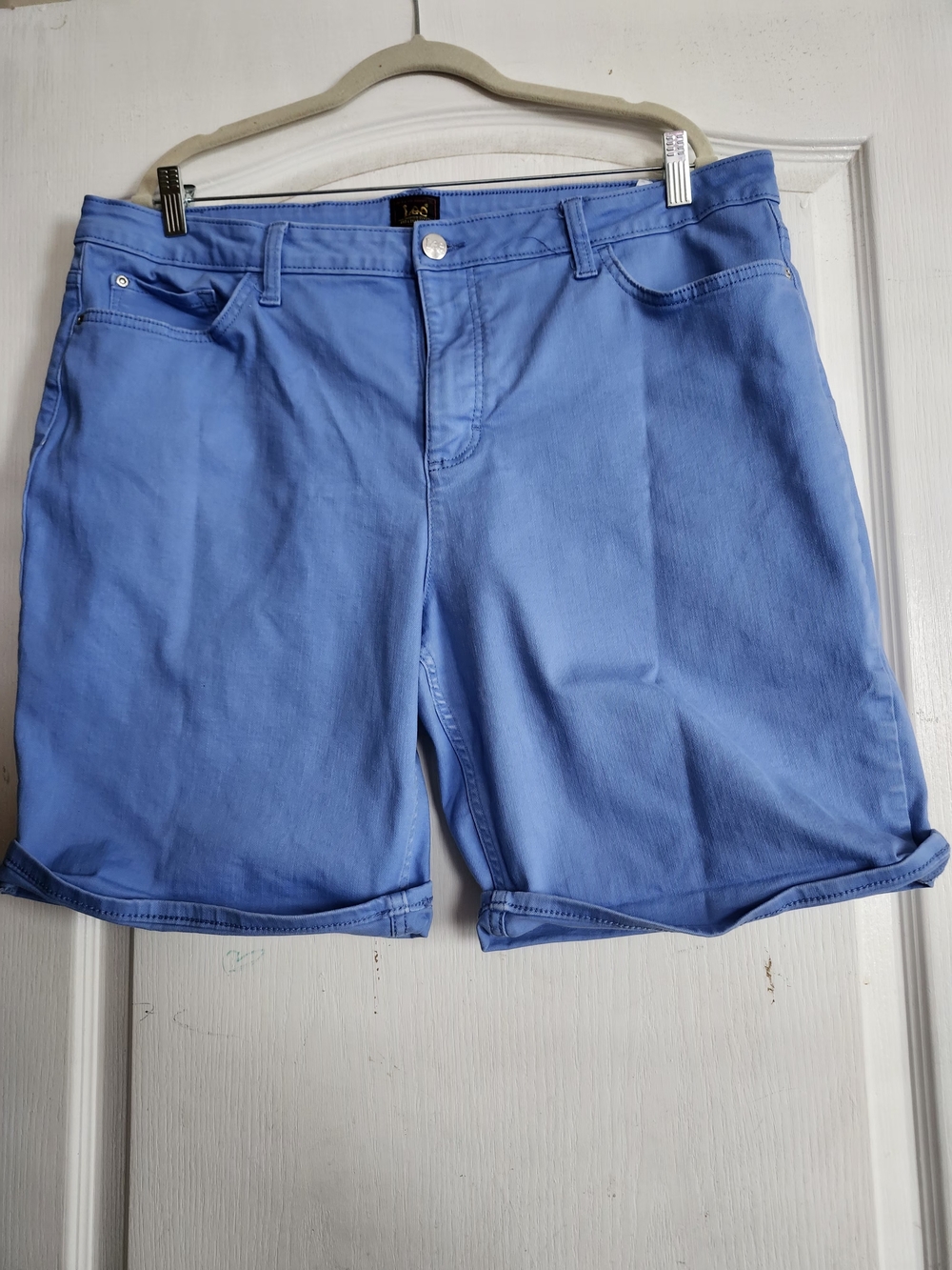 Lee Women's Sky Blue Flat Front Shorts